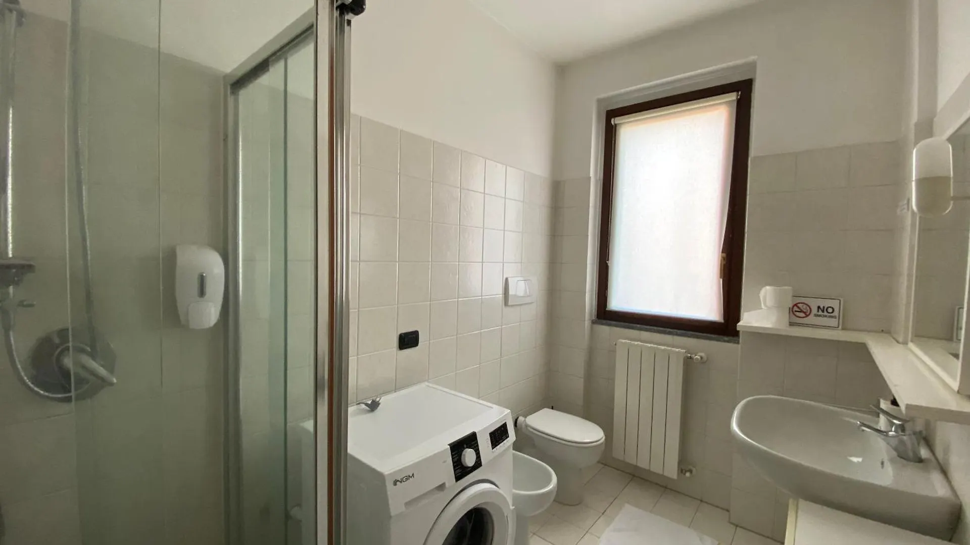 Roma 1 Apartment - The V Collection Turate Holiday home